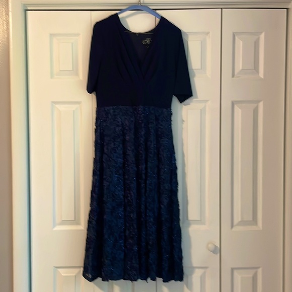 Blue Evening/ Mother of the Bride dress - Picture 1 of 6